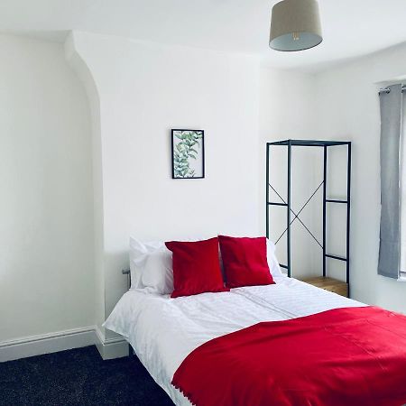 3 Bed Anfield House Close To Lfc Vila Liverpool Exterior foto