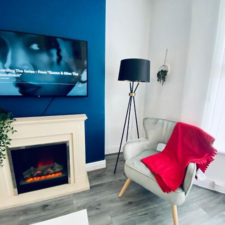 3 Bed Anfield House Close To Lfc Vila Liverpool Exterior foto