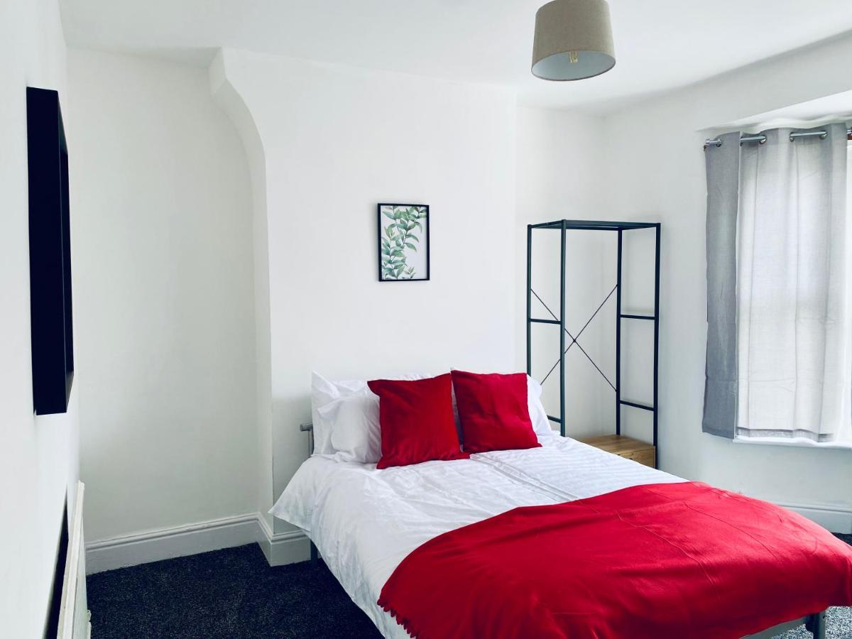 3 Bed Anfield House Close To Lfc Vila Liverpool Exterior foto